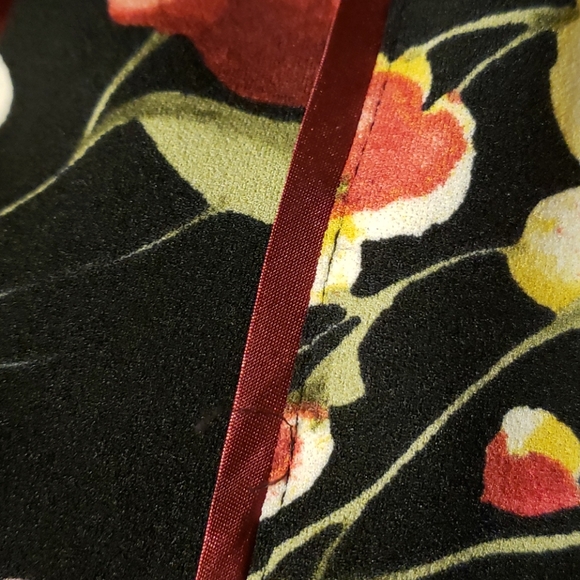 Floral slim cigarette pants - Picture 3 of 5